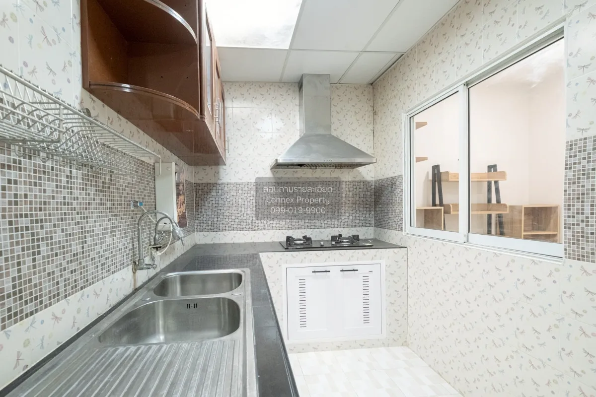 For Sale Townhouse/Townhome  , Baan Pruksa Prime Srinakarin - Ban