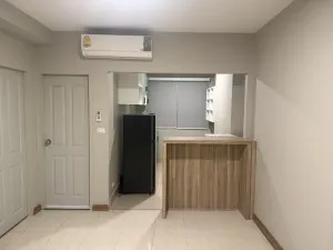 For Sale Condo , Supalai Park Ekamai - Thonglor , high floor , newly renovated , BTS-Ekkamai , Bang Kapi , Huai Khwang , Bangkok , CX-156674
