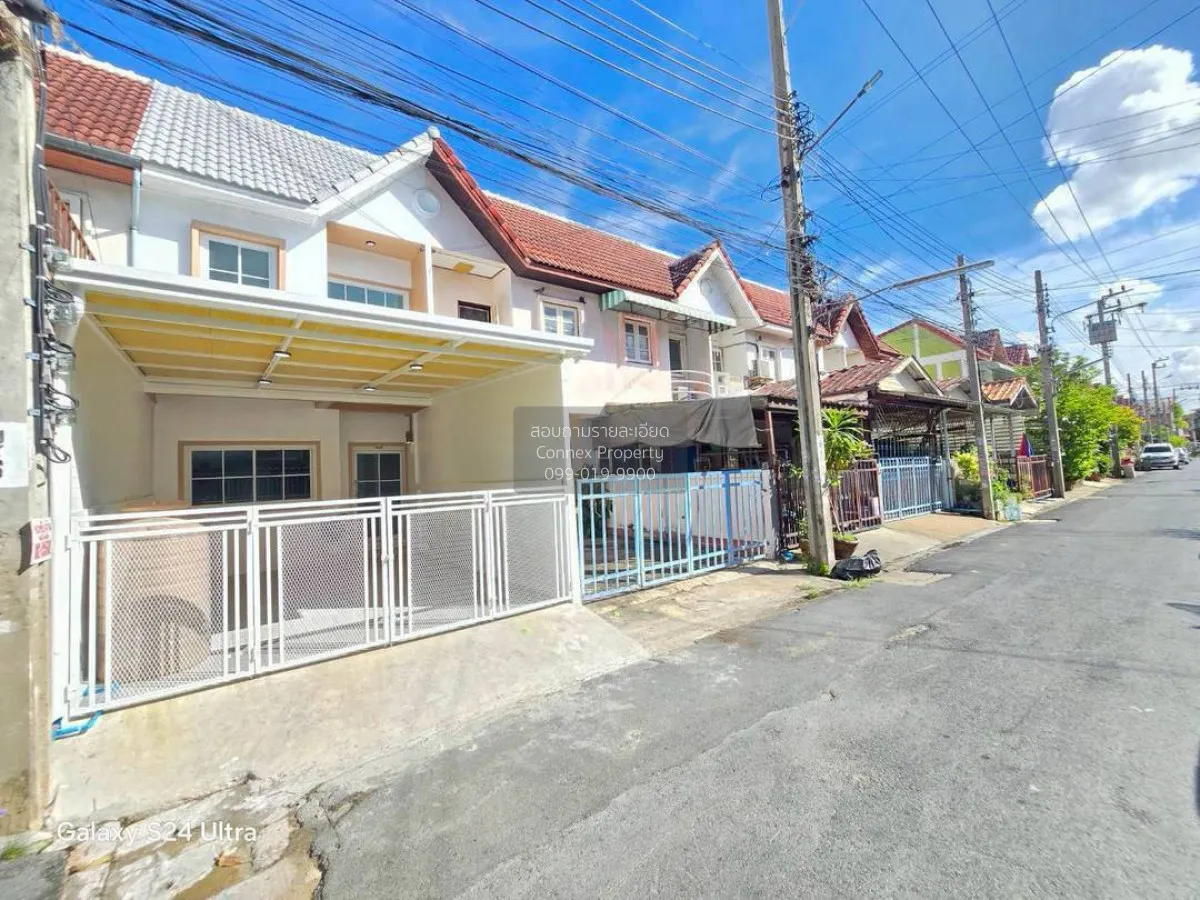 For Sale Townhouse/Townhome  , Rattanawadee Bang bua thong , newl 2