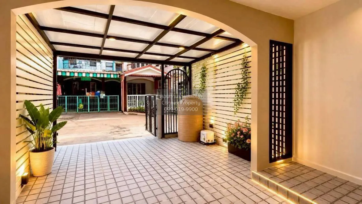 For Sale Townhouse/Townhome  , Sirarom Bang Bua Thong , wide fron 3