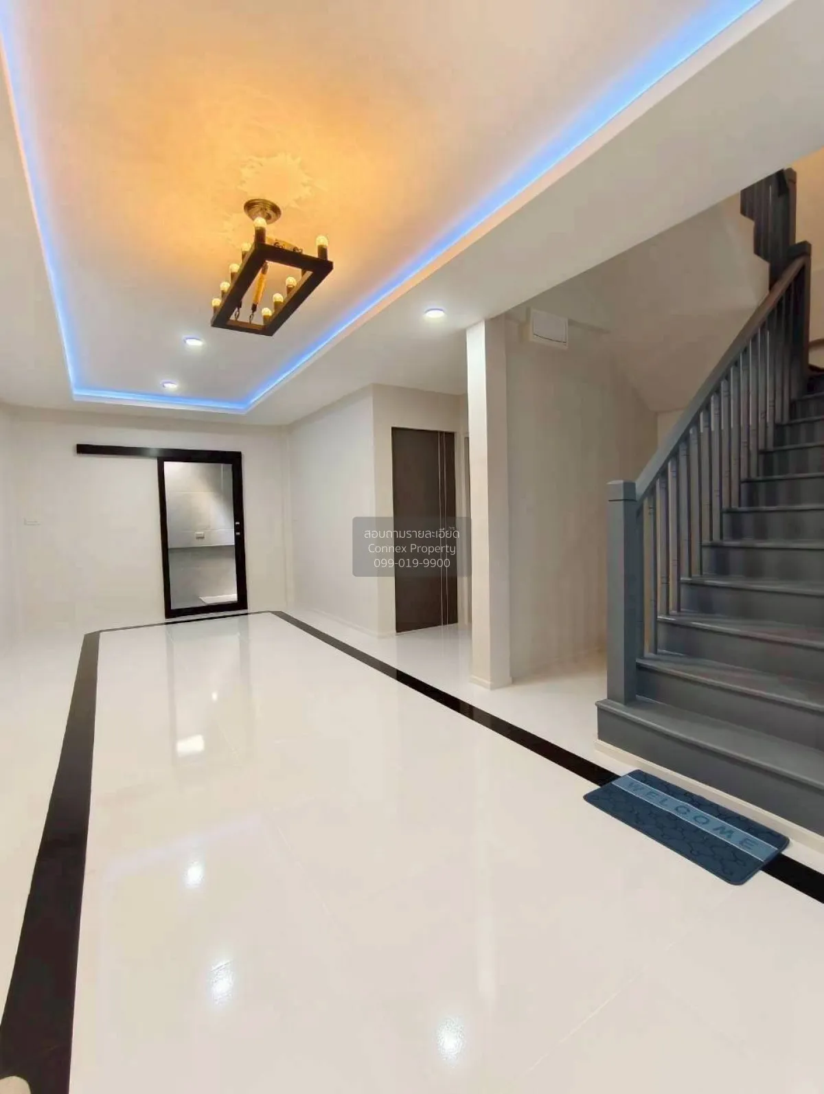 For Sale Townhouse/Townhome  , Baan Piyawararom 1 , newly renovat 4