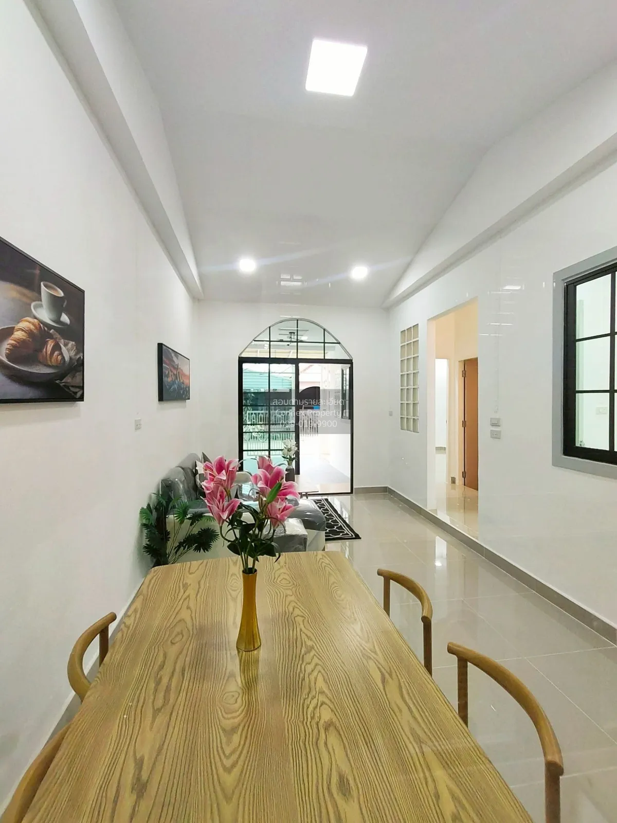 ขายทาวน์เฮ้าส์/ทาวน์โฮม  บ้านวรารักษ์ รังสิต-คลองสาม รีโนเวทใหม่ 