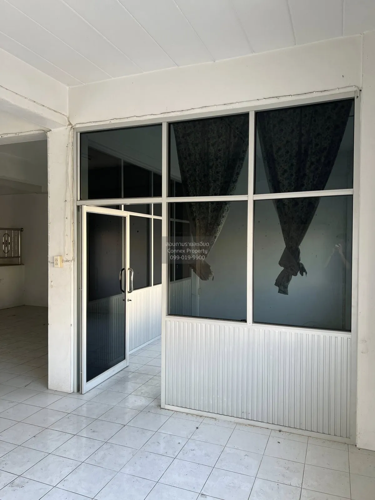 For Sale Townhouse/Townhome  , Baan Suan Ratchanee , corner unit 
