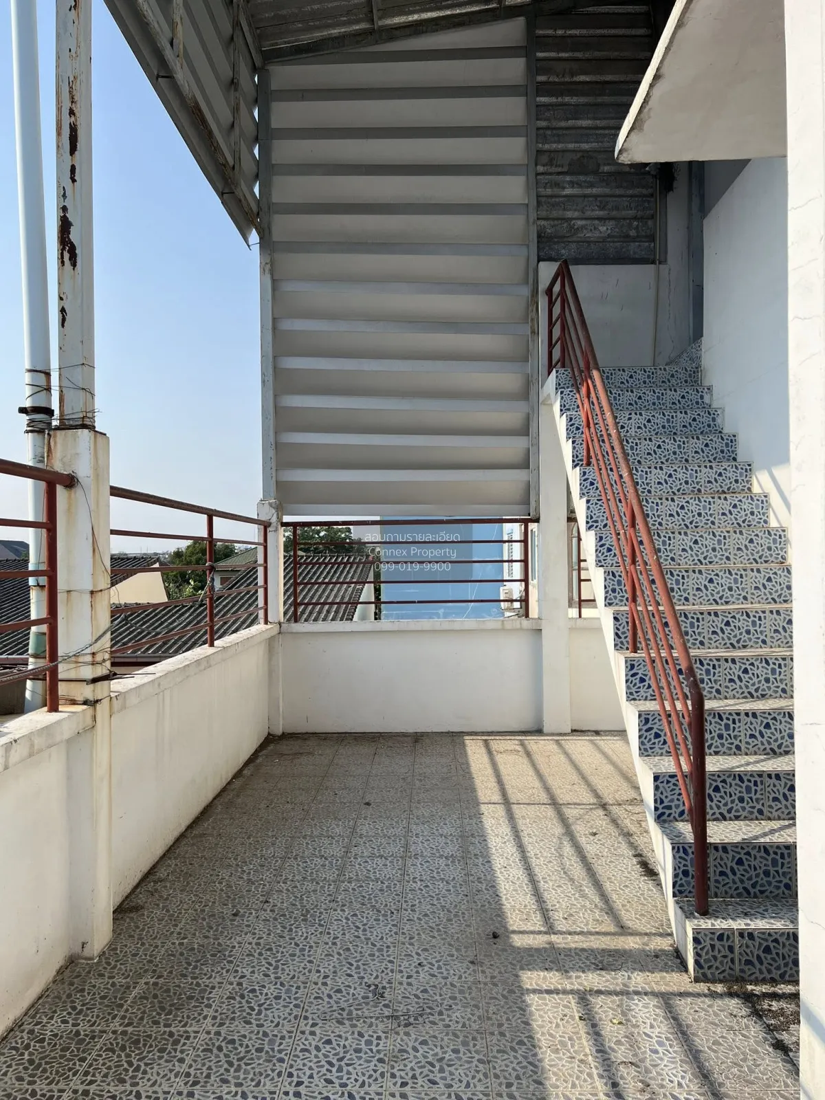 For Sale Townhouse/Townhome  , Baan Suan Ratchanee , corner unit 