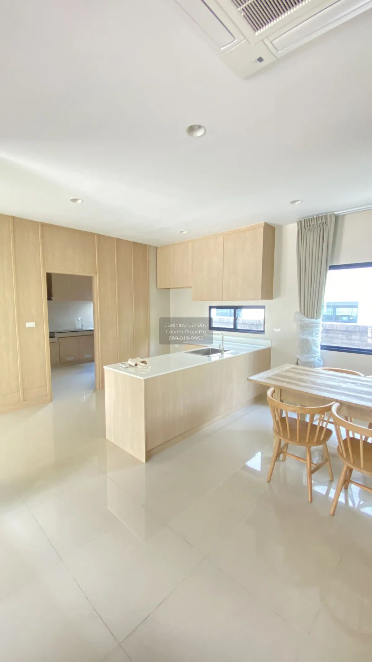 For Sale House , Setthasiri Wongwaen-Lamlukka , wide frontage , B