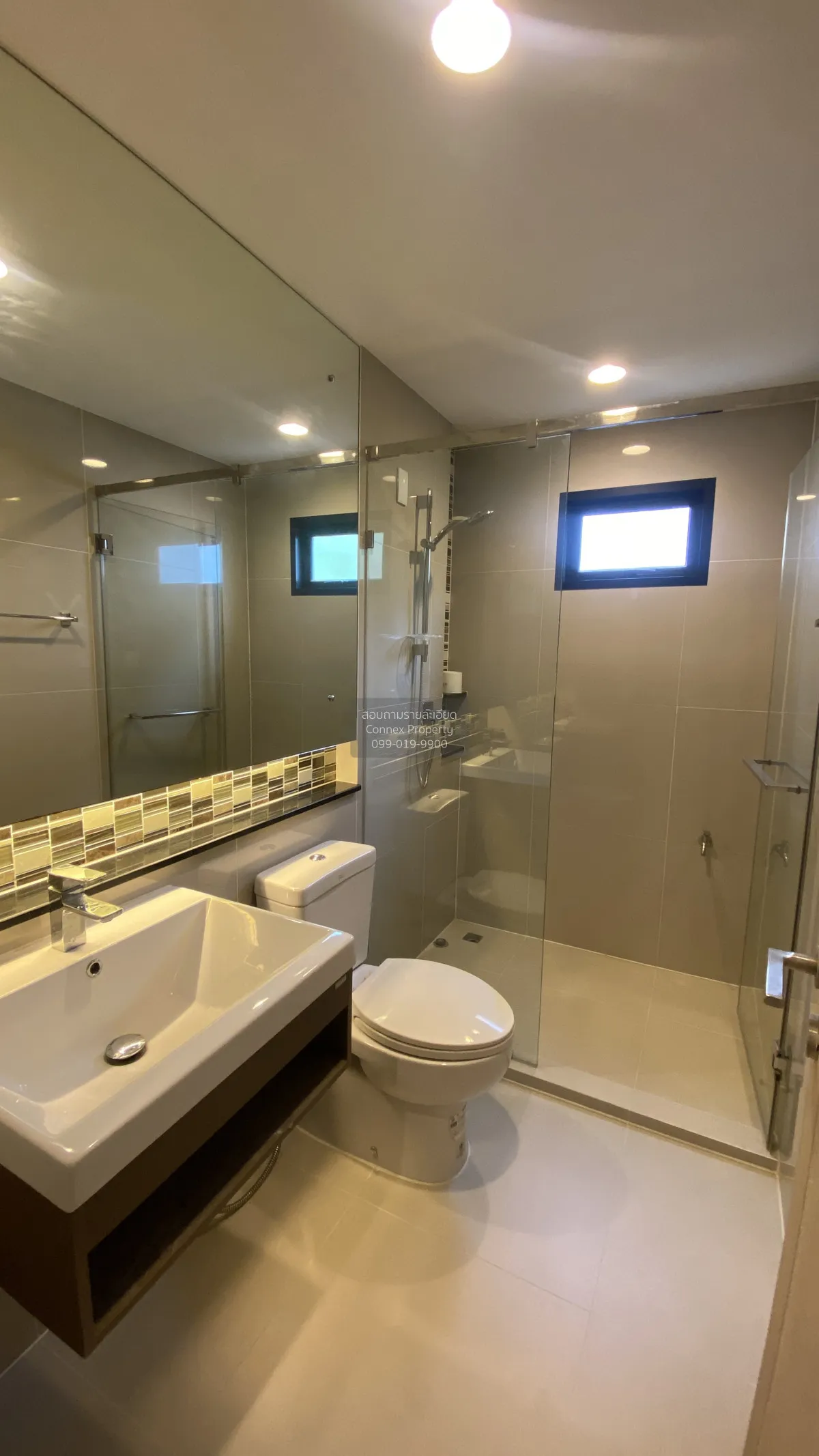 For Sale House , Setthasiri Wongwaen-Lamlukka , wide frontage , B