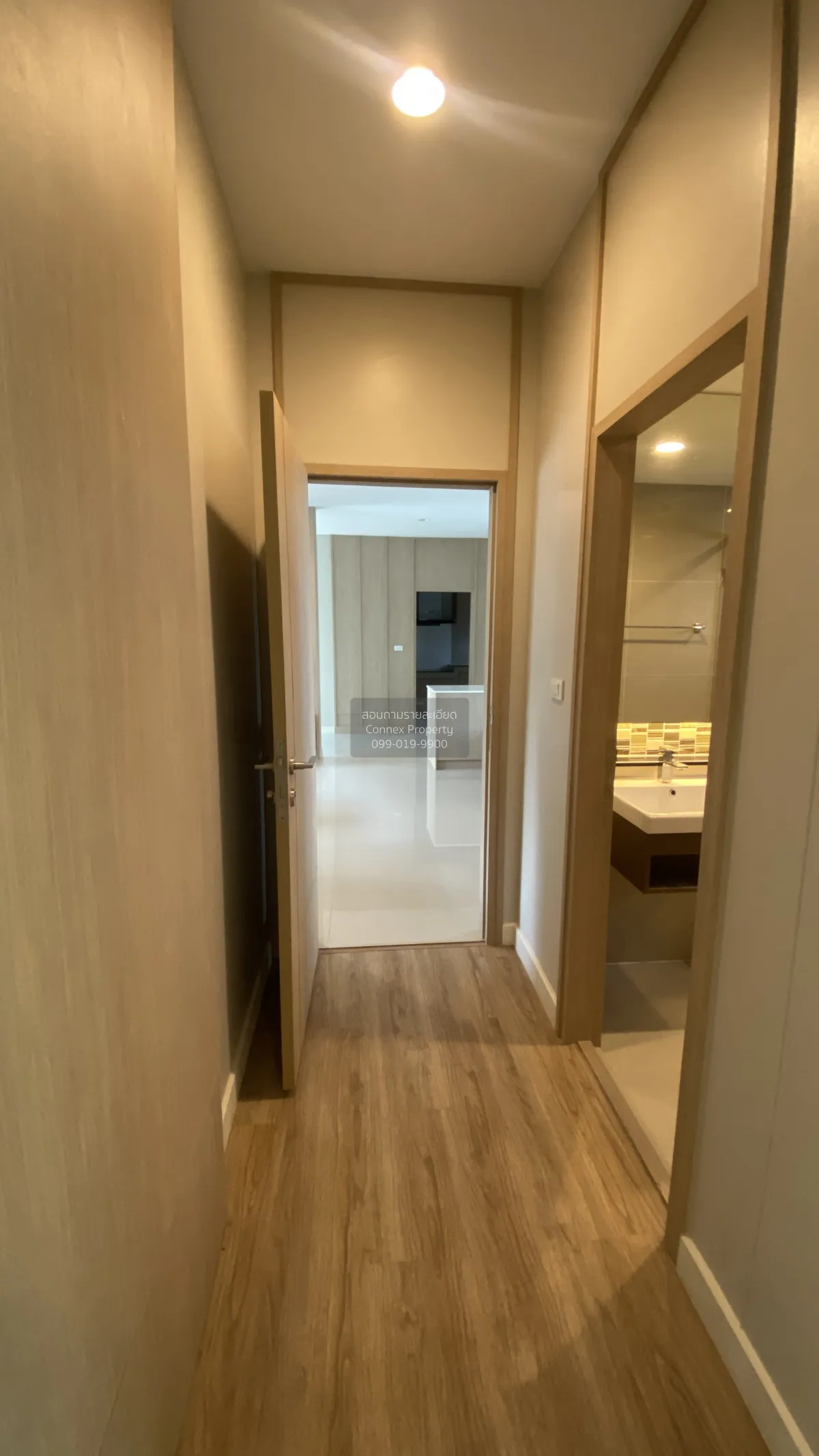 For Sale House , Setthasiri Wongwaen-Lamlukka , wide frontage , B