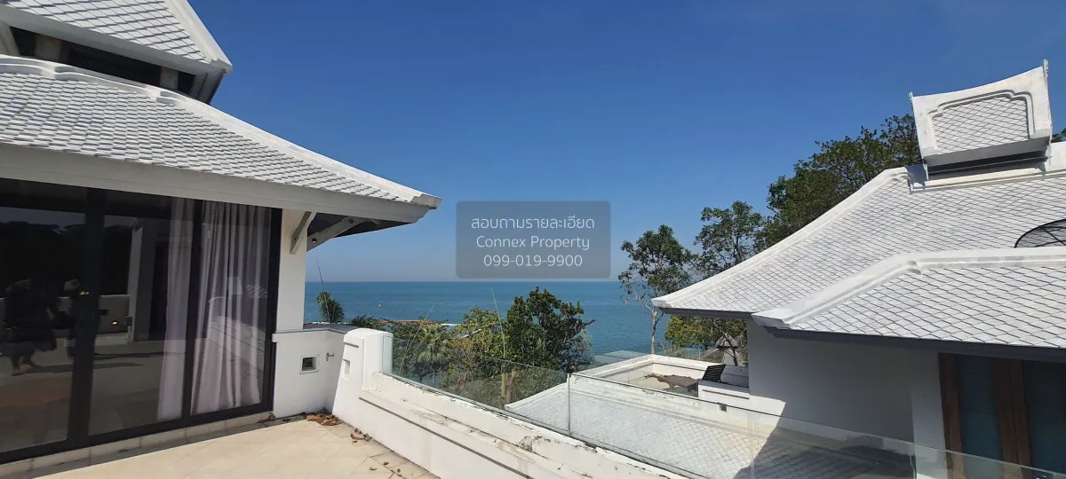 For Rent Luxury 3 - storey beachfront house in North Pattaya, 364