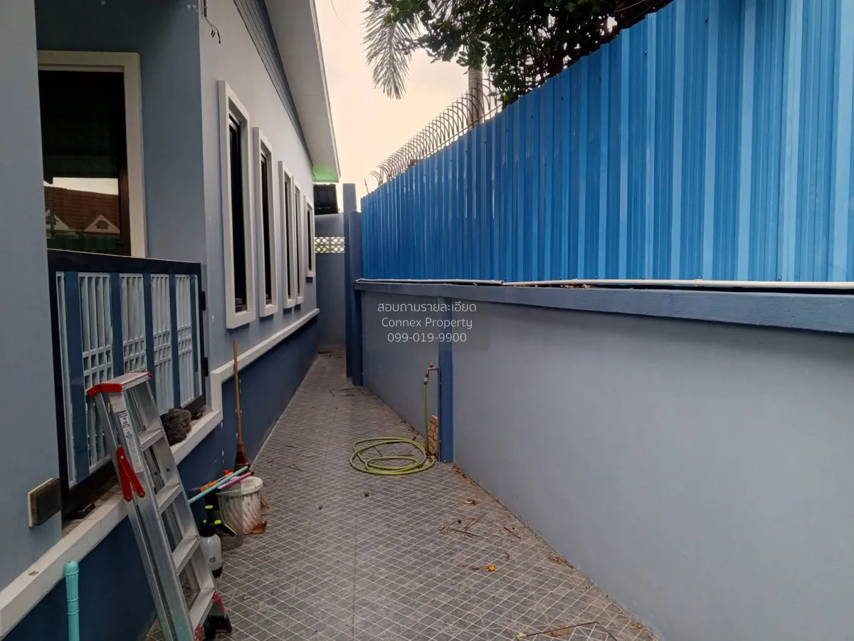 For Sale House , Baan NapaSwitta House , wide frontage , Bang Phu 4