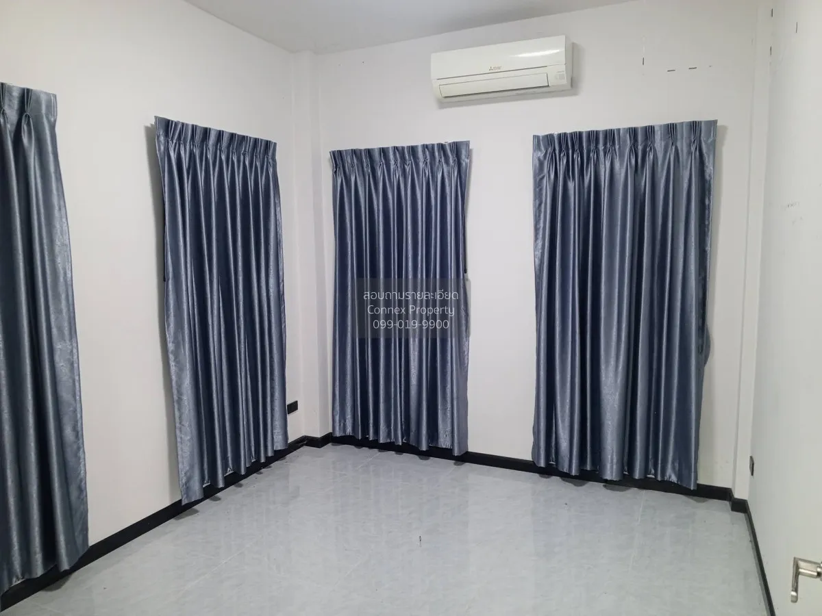 For Sale House , Baan NapaSwitta House , wide frontage , Bang Phu