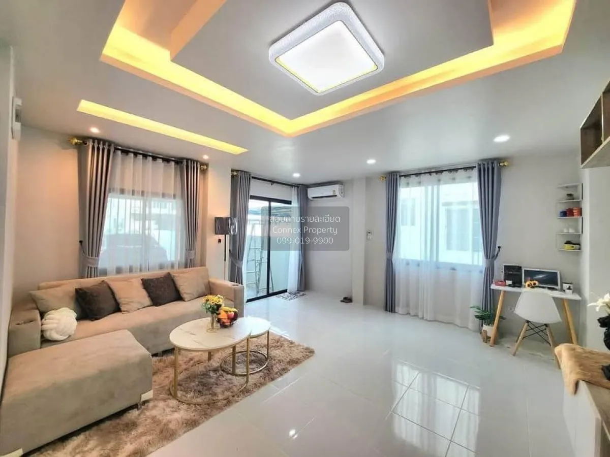 For Sale House , Ratanakorn Village 18 , Nong Prue , Bang Lamung  3