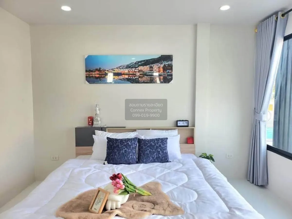 For Sale House , Ratanakorn Village 18 , Nong Prue , Bang Lamung 