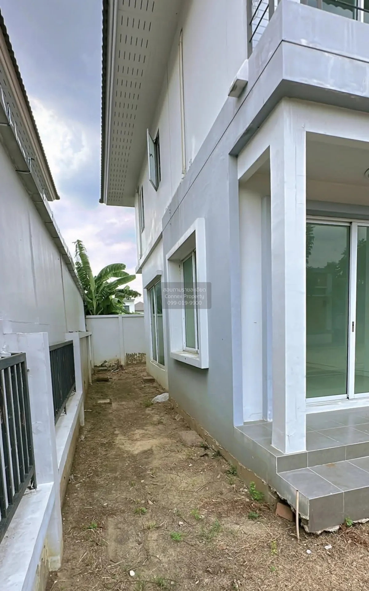 For Sale House , Groove Ville Lamlukka Klong 4 , wide frontage ,  4