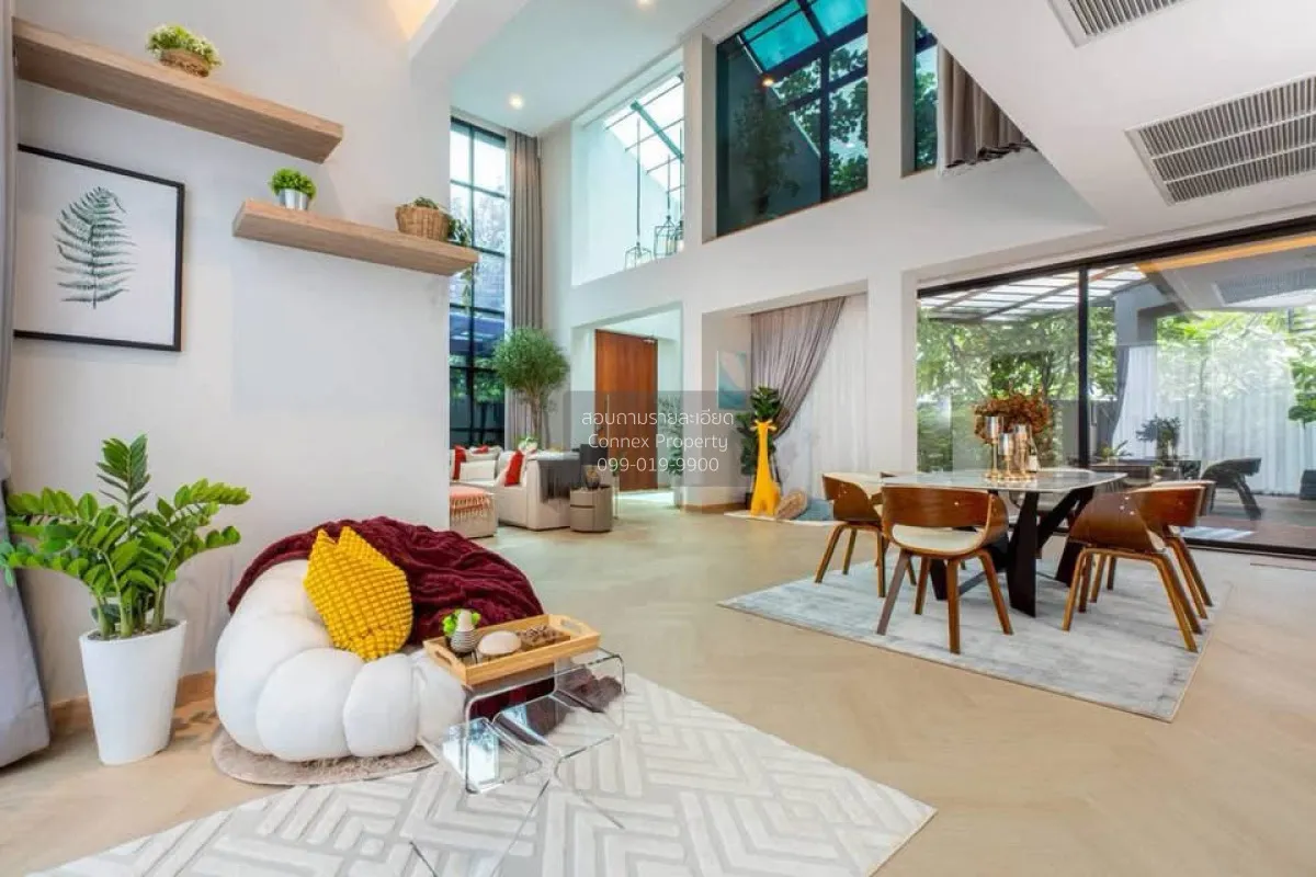 For Sale  Exclusive 4-Bedroom Pool Villa at Sukhumvit 71 , newly  3