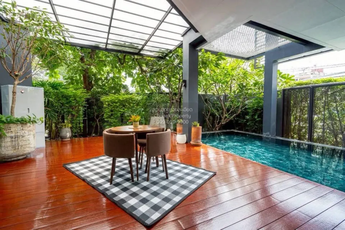 For Sale  Exclusive 4-Bedroom Pool Villa at Sukhumvit 71 , newly 