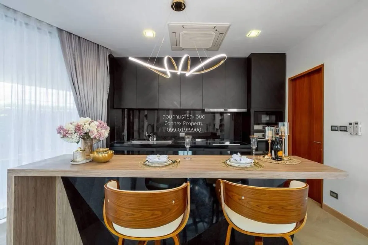 For Sale  Exclusive 4-Bedroom Pool Villa at Sukhumvit 71 , newly 