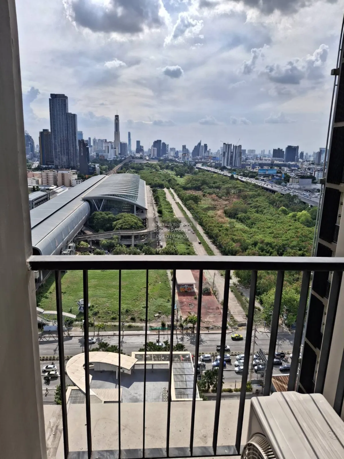 For Rent Condo , Life Asoke , MRT-Phetchaburi , Bang Kapi , Huai 