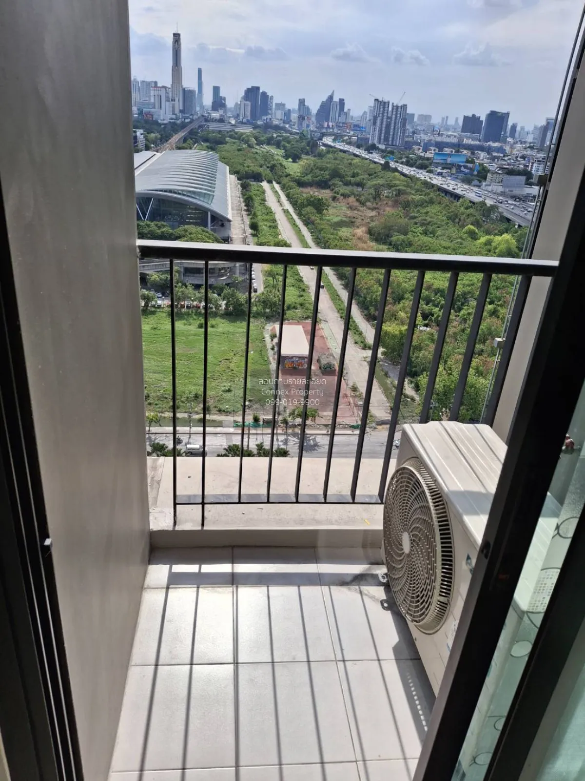 For Rent Condo , Life Asoke , MRT-Phetchaburi , Bang Kapi , Huai 