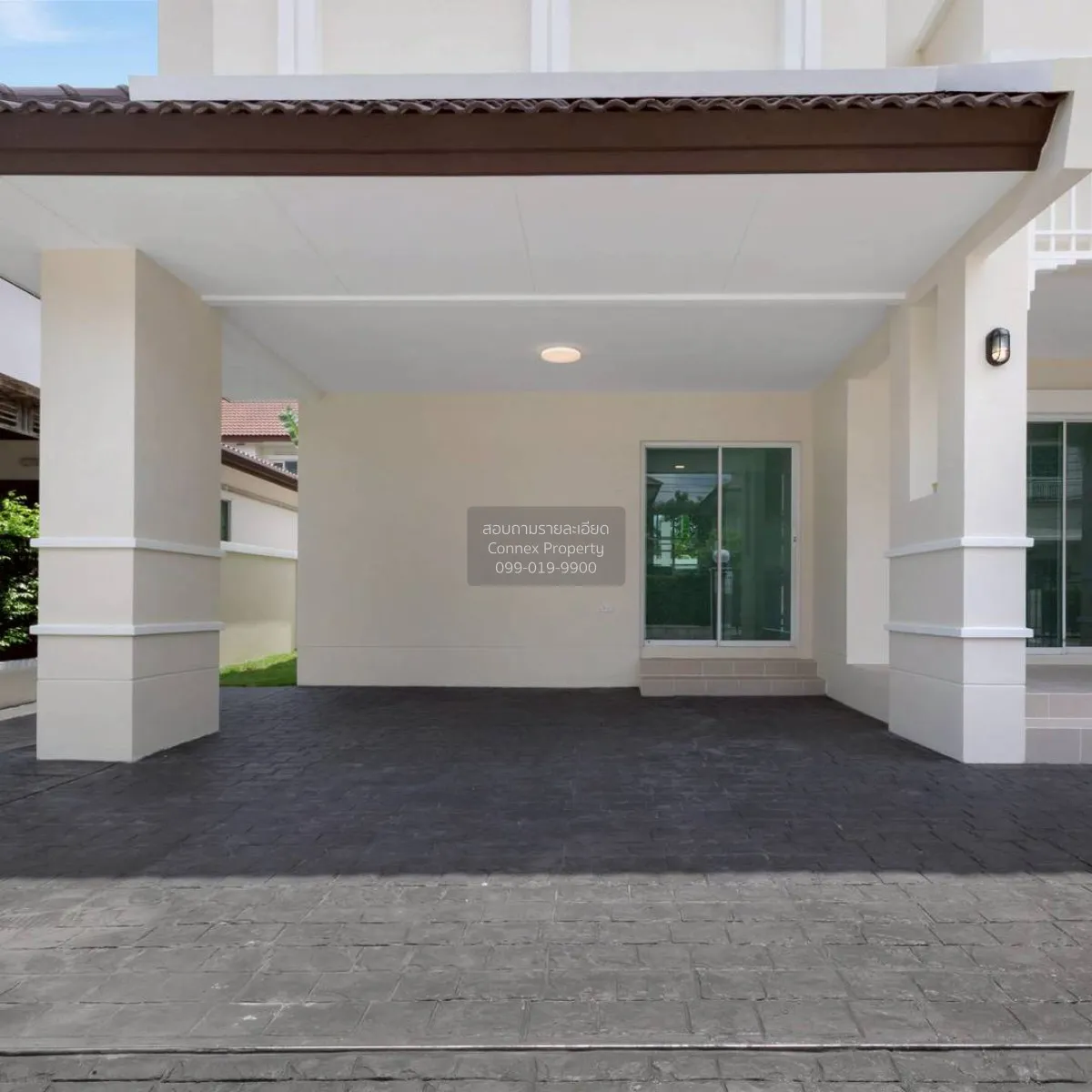 For Sale House , The Centro Rattanathibet , wide frontage , newly 2