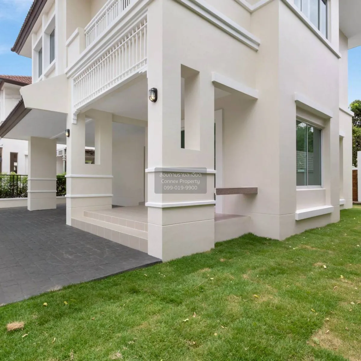 For Sale House , The Centro Rattanathibet , wide frontage , newly 4