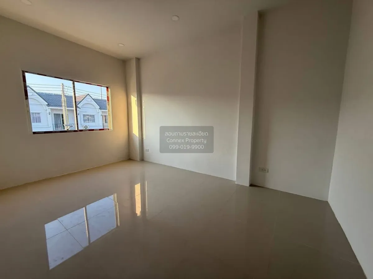 For Sale Townhouse/Townhome  , Ratanakorn Village 25 , Nong Prue 