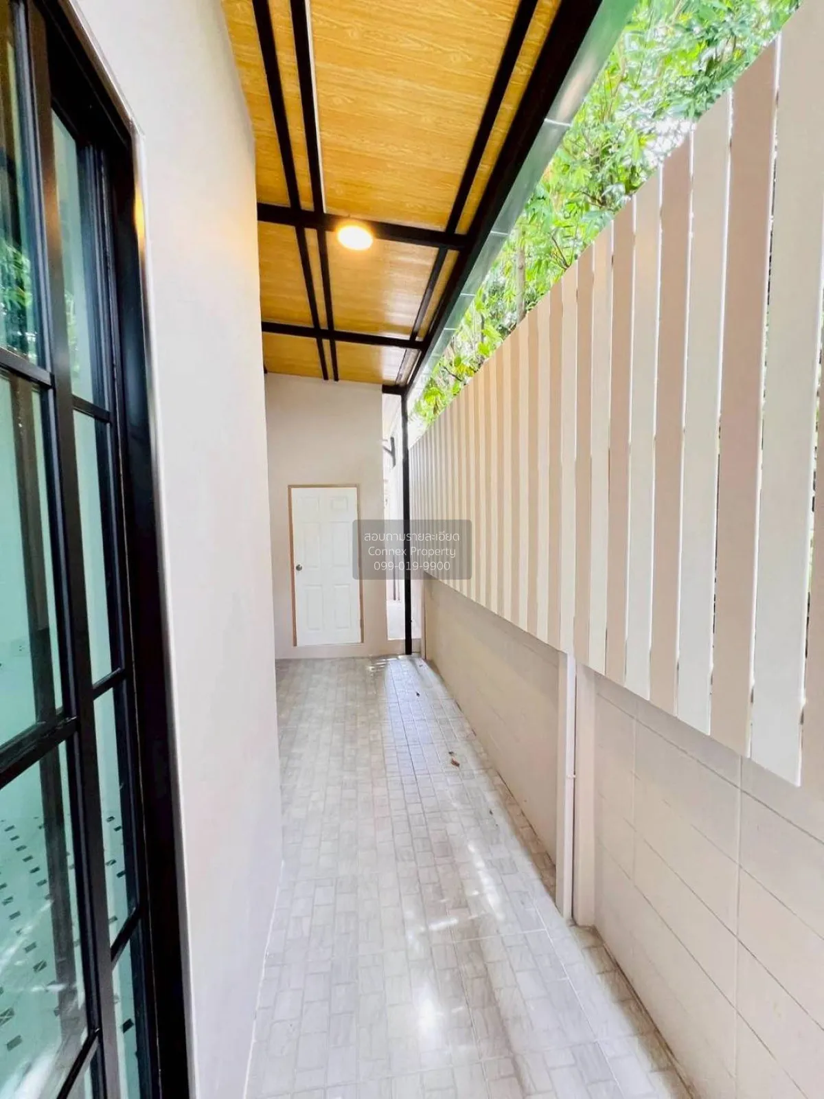 For Sale House , Chaiyaphruek 1 , corner unit , newly renovated , 2