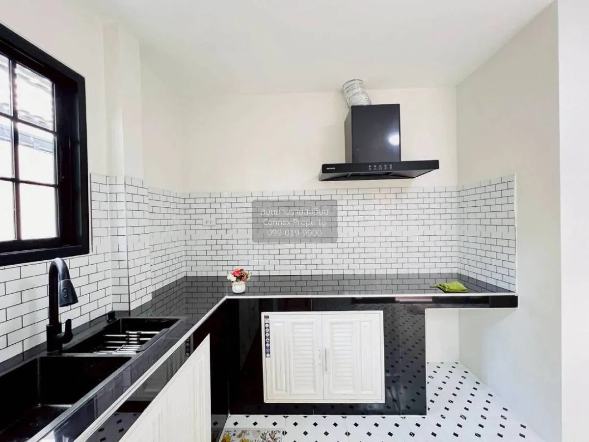 For Sale House , Chaiyaphruek 1 , corner unit , newly renovated ,