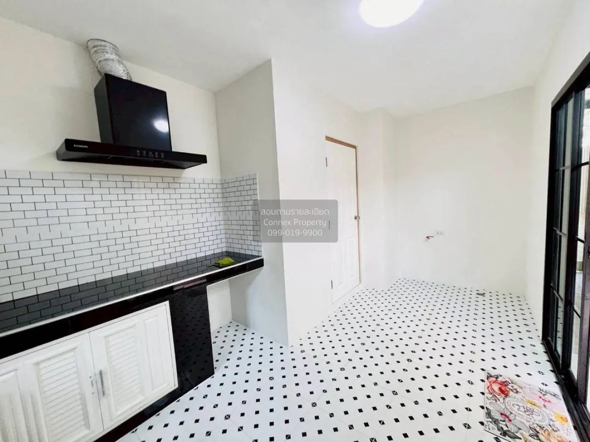 For Sale House , Chaiyaphruek 1 , corner unit , newly renovated ,