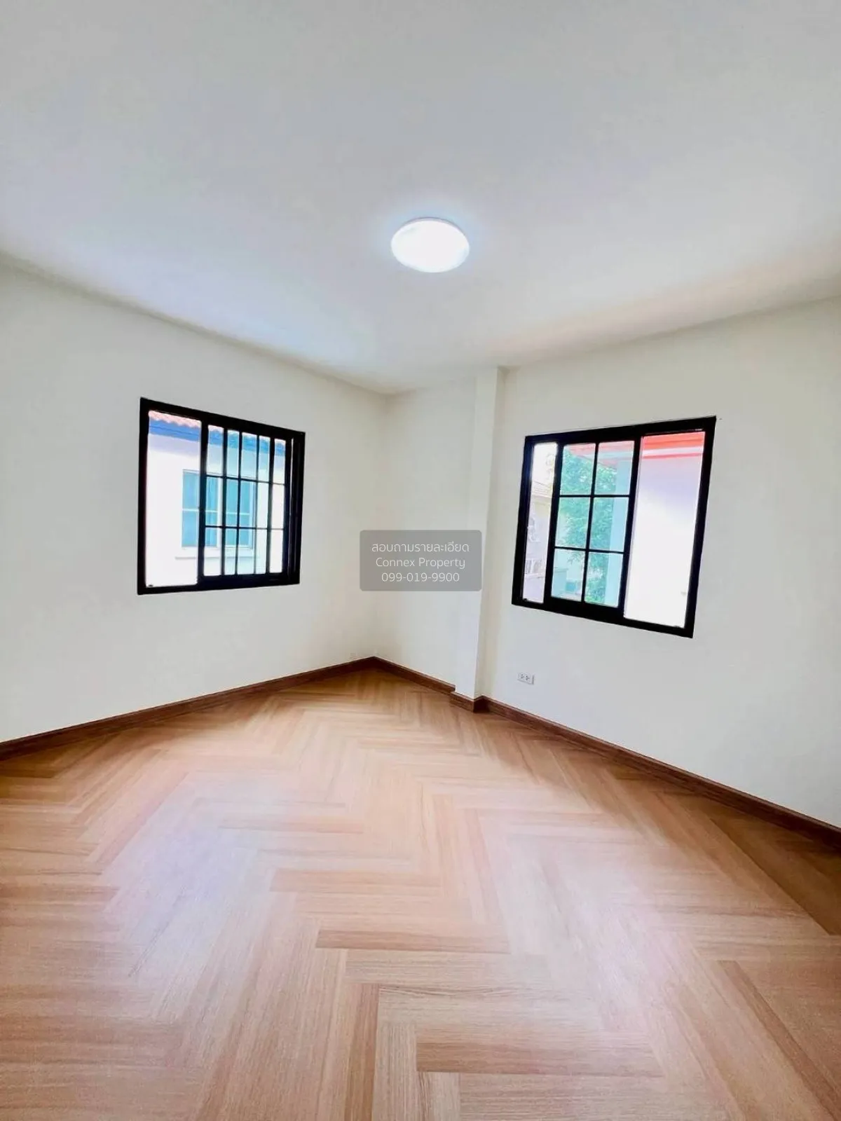 For Sale House , Chaiyaphruek 1 , corner unit , newly renovated ,