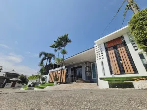 For Rent House , Baan Suan Neramit 5 , Si Sunthon , Thalang , Phuket , CX-157230