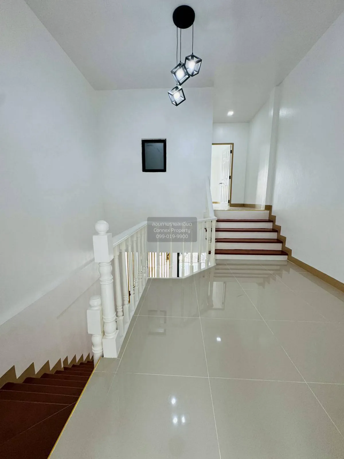 For Sale Townhouse/Townhome  , Maneerin Lake & Park Ratchaphruek 