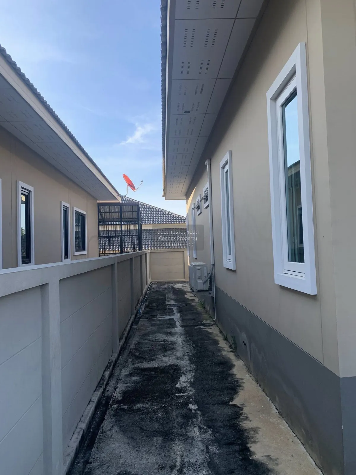 For Sale House , Navy House 41 , Bang Sare , Sattahip , Chon Buri