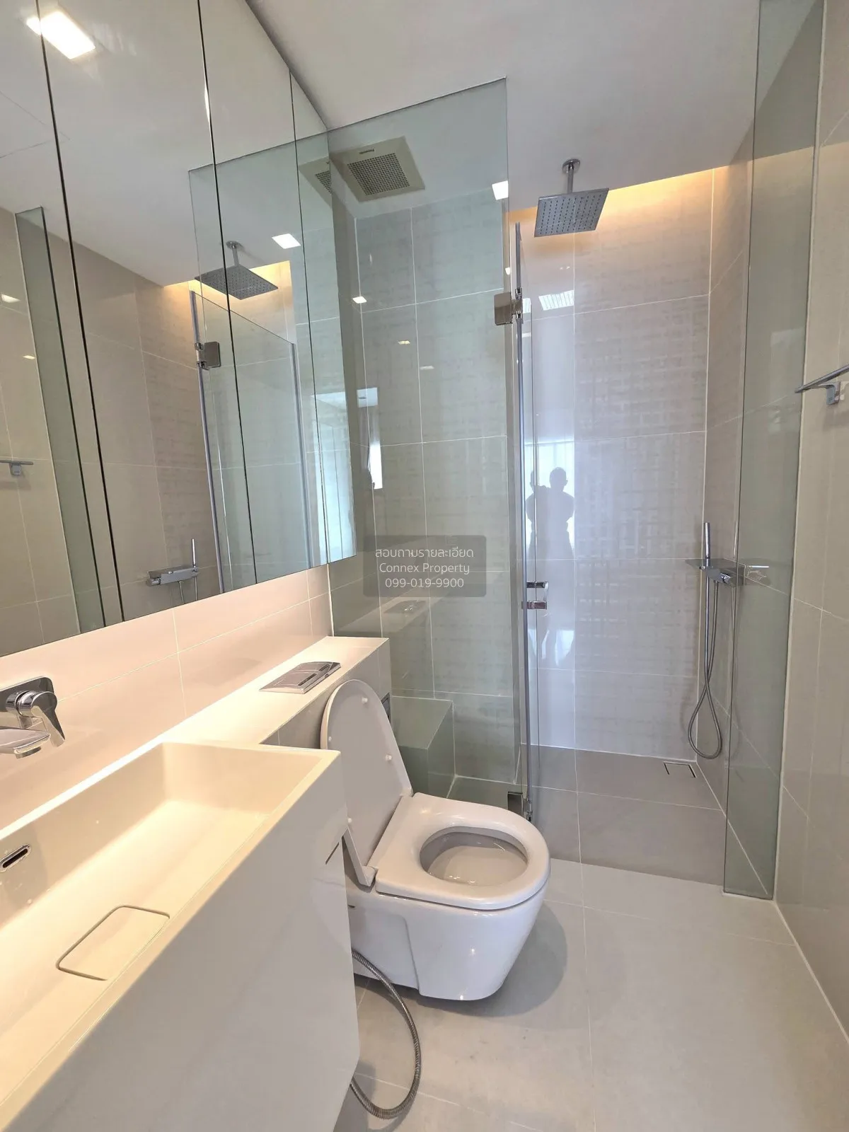 For Rent Condo , The Saint Residences , high floor , MRT-Phahon Y 3