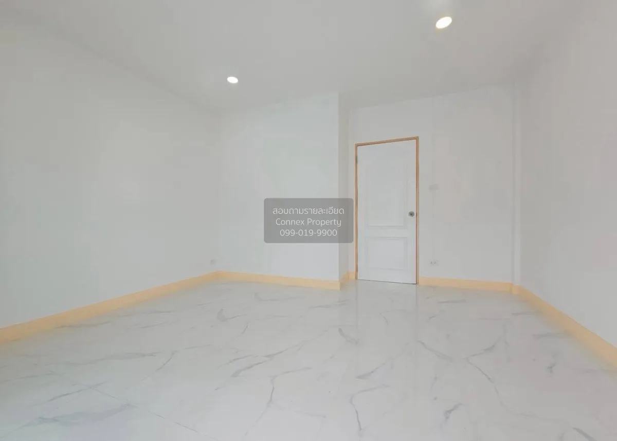 For Sale Townhouse/Townhome  , Baan Rom Ngao Mai , Bang Bua Thong