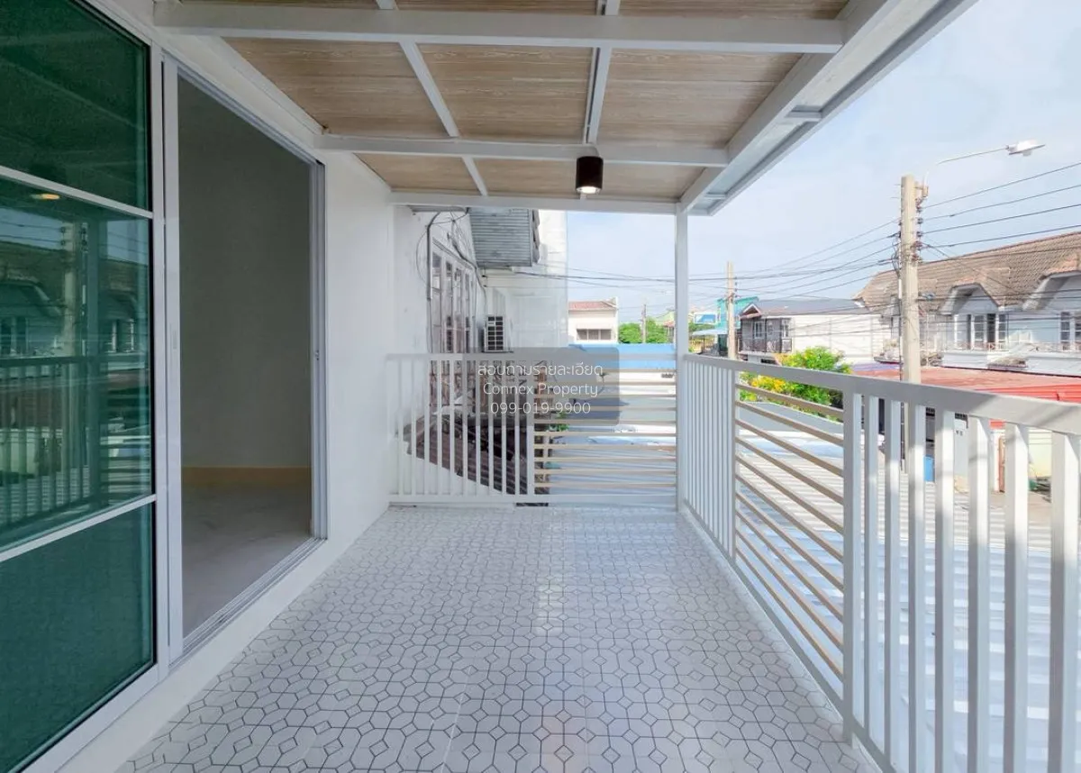 For Sale Townhouse/Townhome  , Baan Rom Ngao Mai , Bang Bua Thong