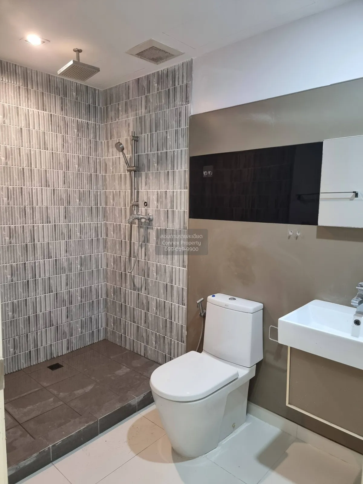 For Rent Condo , The Room Sathorn - Taksin , BTS-Pho Nimit , Bang