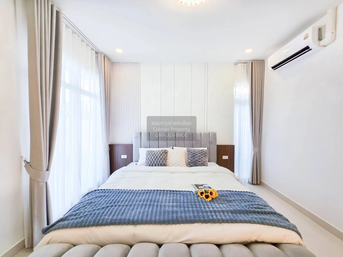 For Sale House , Panalee Banna Village , Huai Yai , Bang Lamung ,