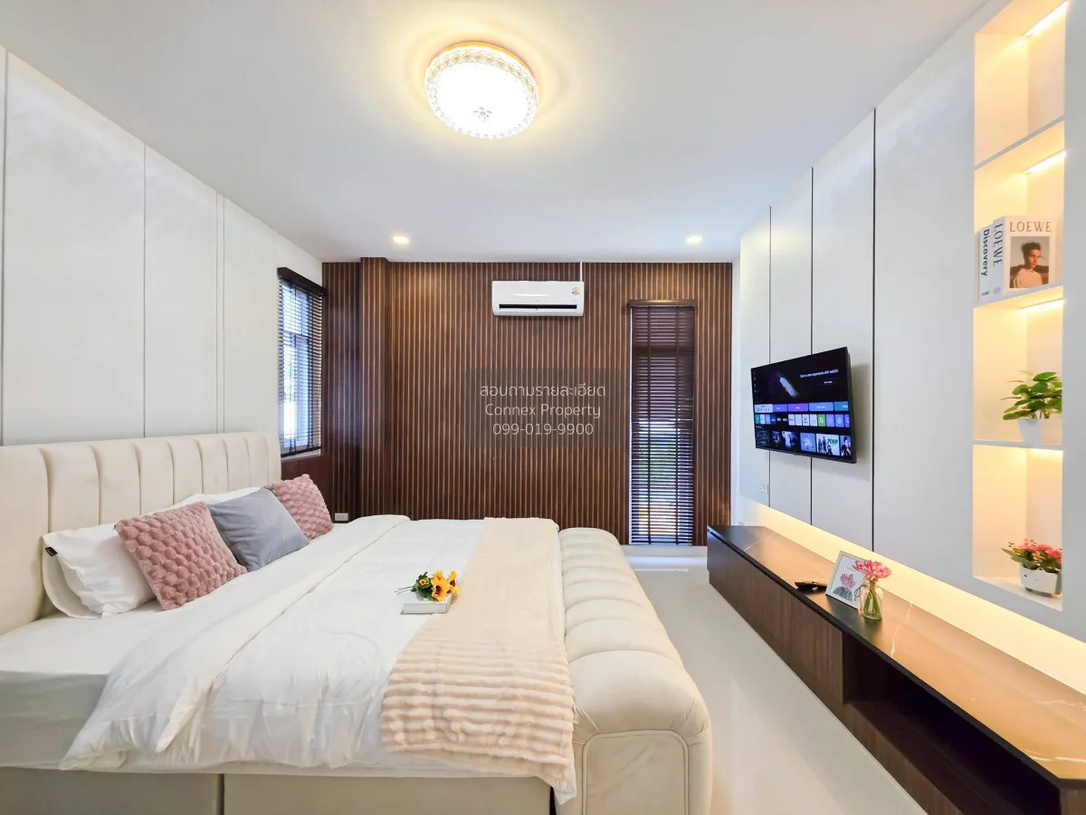 For Sale House , Panalee Banna Village , Huai Yai , Bang Lamung ,