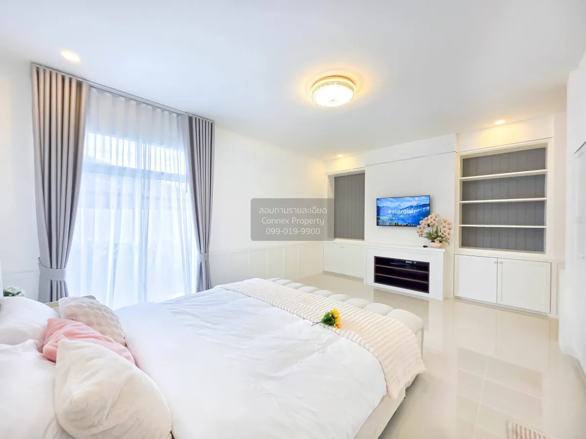 For Sale House , Panalee Banna Village , Huai Yai , Bang Lamung ,
