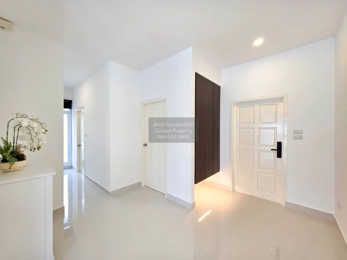 For Sale House , Panalee Banna Village , Huai Yai , Bang Lamung ,