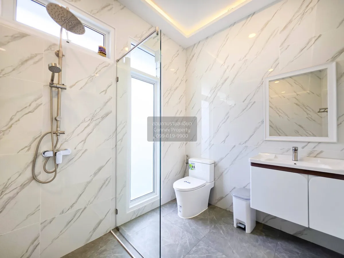For Sale House , Panalee Banna Village , Huai Yai , Bang Lamung ,