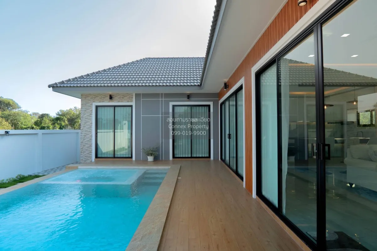 For Sale Single-story pool villa, 91 square wa, Bang Saray. , Ban 2