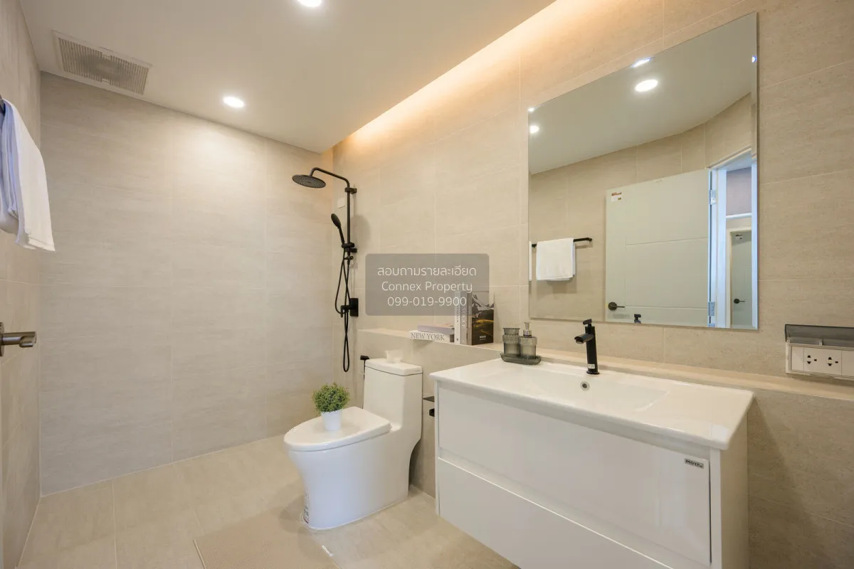 For Sale Condo , Sarin Place , BTS-Ratchayothin , Lat Yao , Chatu