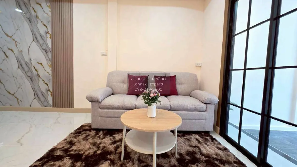 For Sale Townhouse/Townhome  , The Emerald Park 2 , newly renovat 3