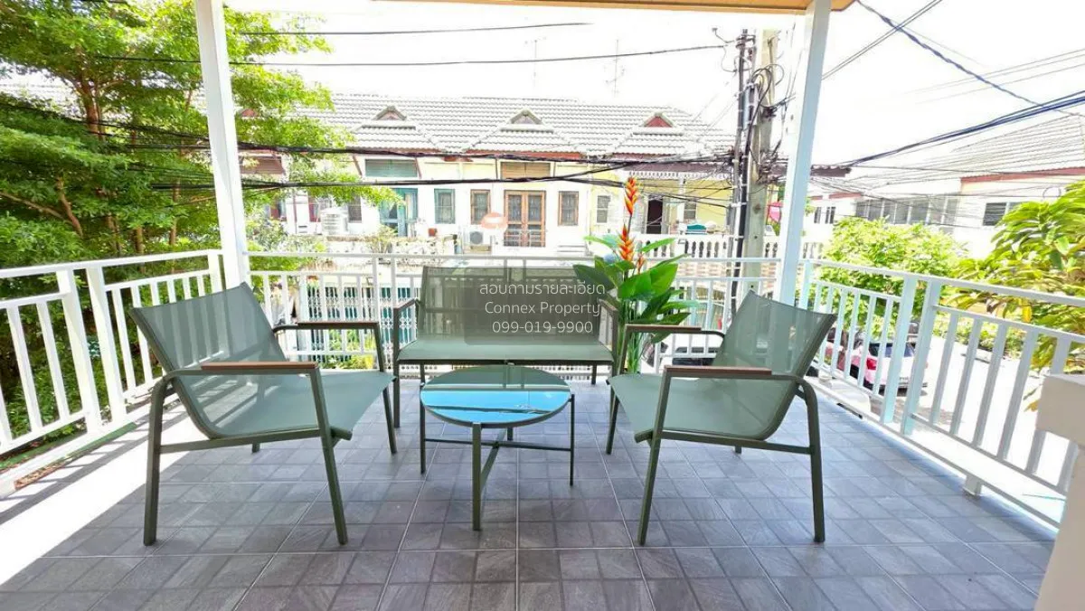 For Sale Townhouse/Townhome  , The Emerald Park 2 , newly renovat