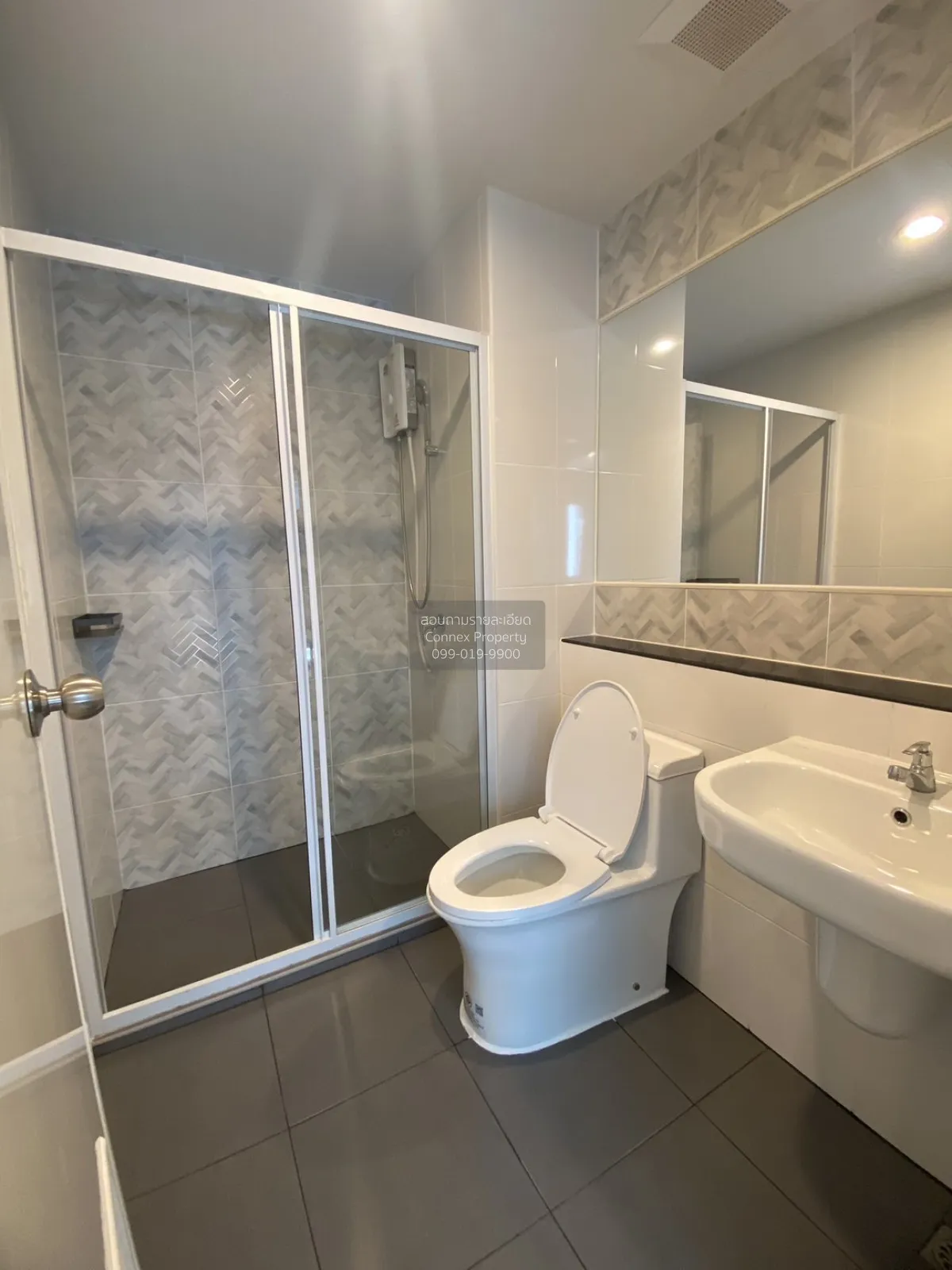For Rent Condo , Regent Home Wutthakat , Talat Phlu , Thon Buri ,