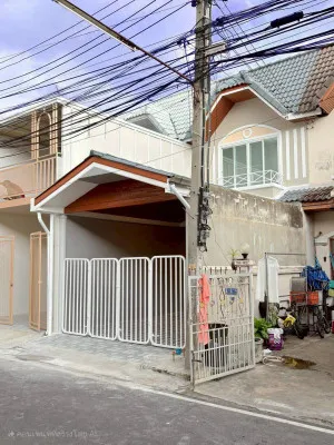 ขายทาวน์เฮ้าส์/ทาวน์โฮม  บ้านร่มเงาไม้ รีโนเวทใหม่ บางบัวทอง บางบัวทอง นนทบุรี CX-157680