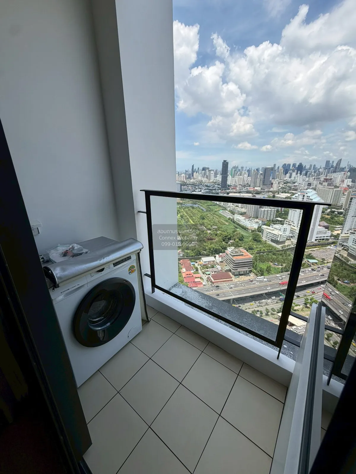 For Rent Condo , Siamese Rama 9 (Landmark @MRTA Station) , Huai K