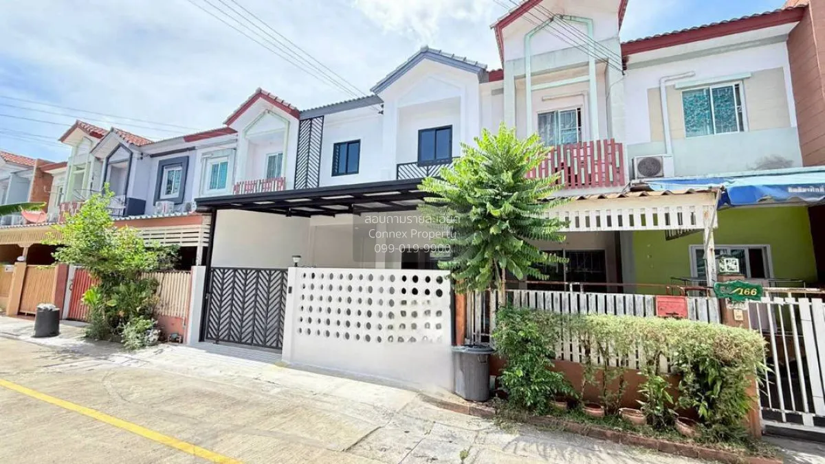 For Sale Townhouse/Townhome  , Lio Wongwaen-Pinklao , newly renov 2
