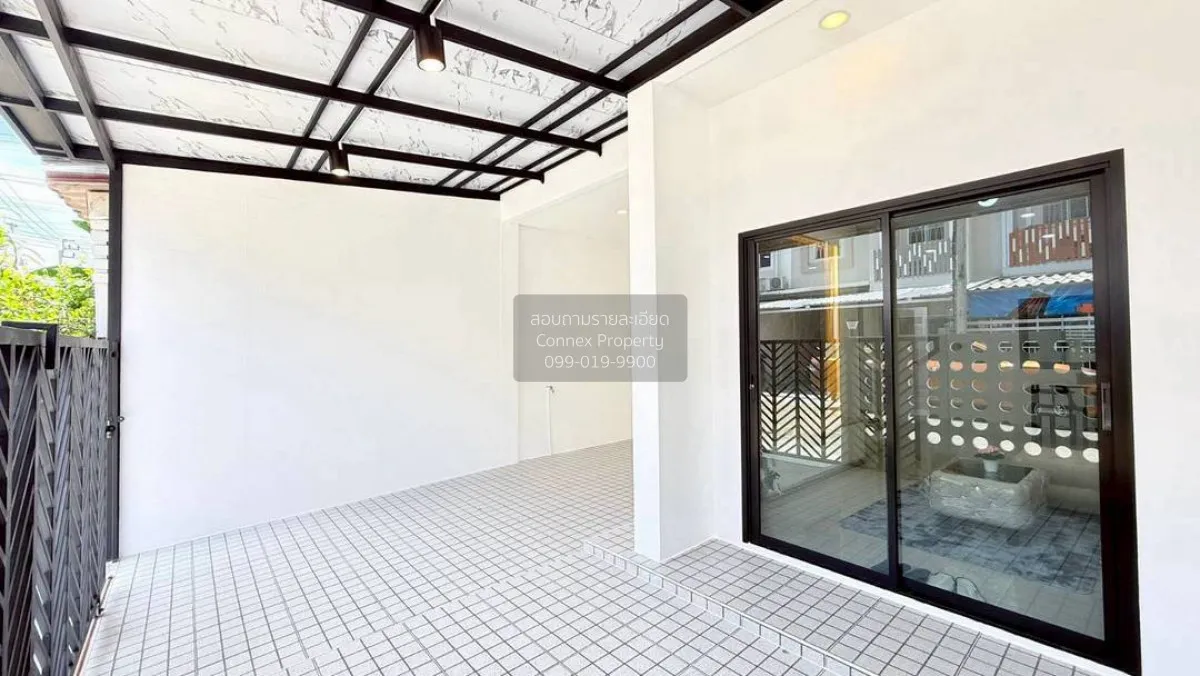 For Sale Townhouse/Townhome  , Lio Wongwaen-Pinklao , newly renov